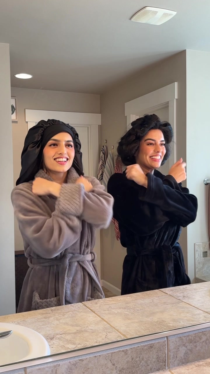 @Nisha & Priti Kumar