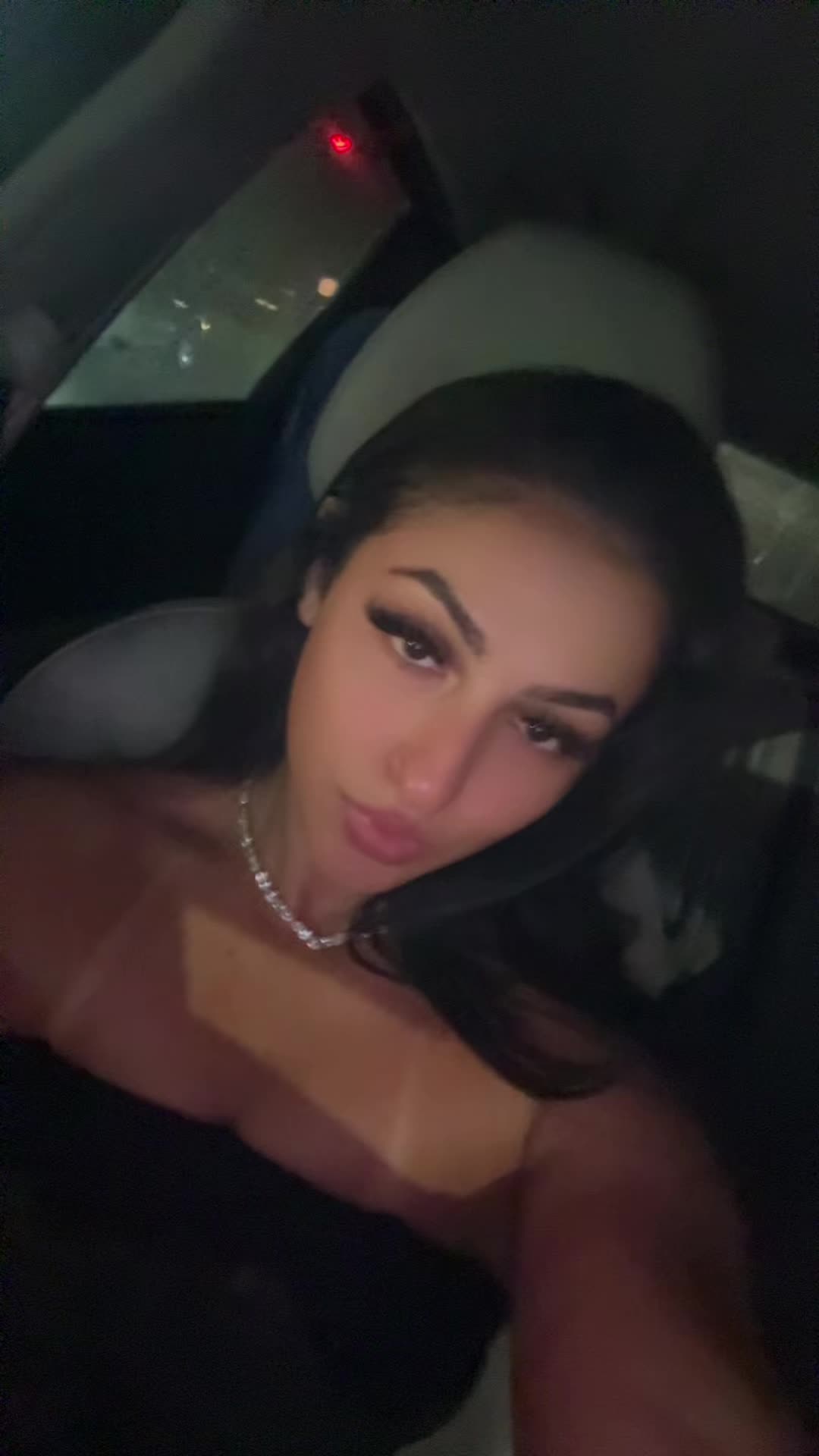@Mo