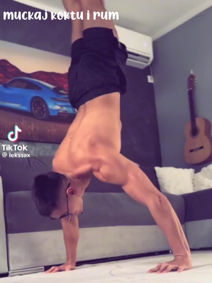 @lllanna