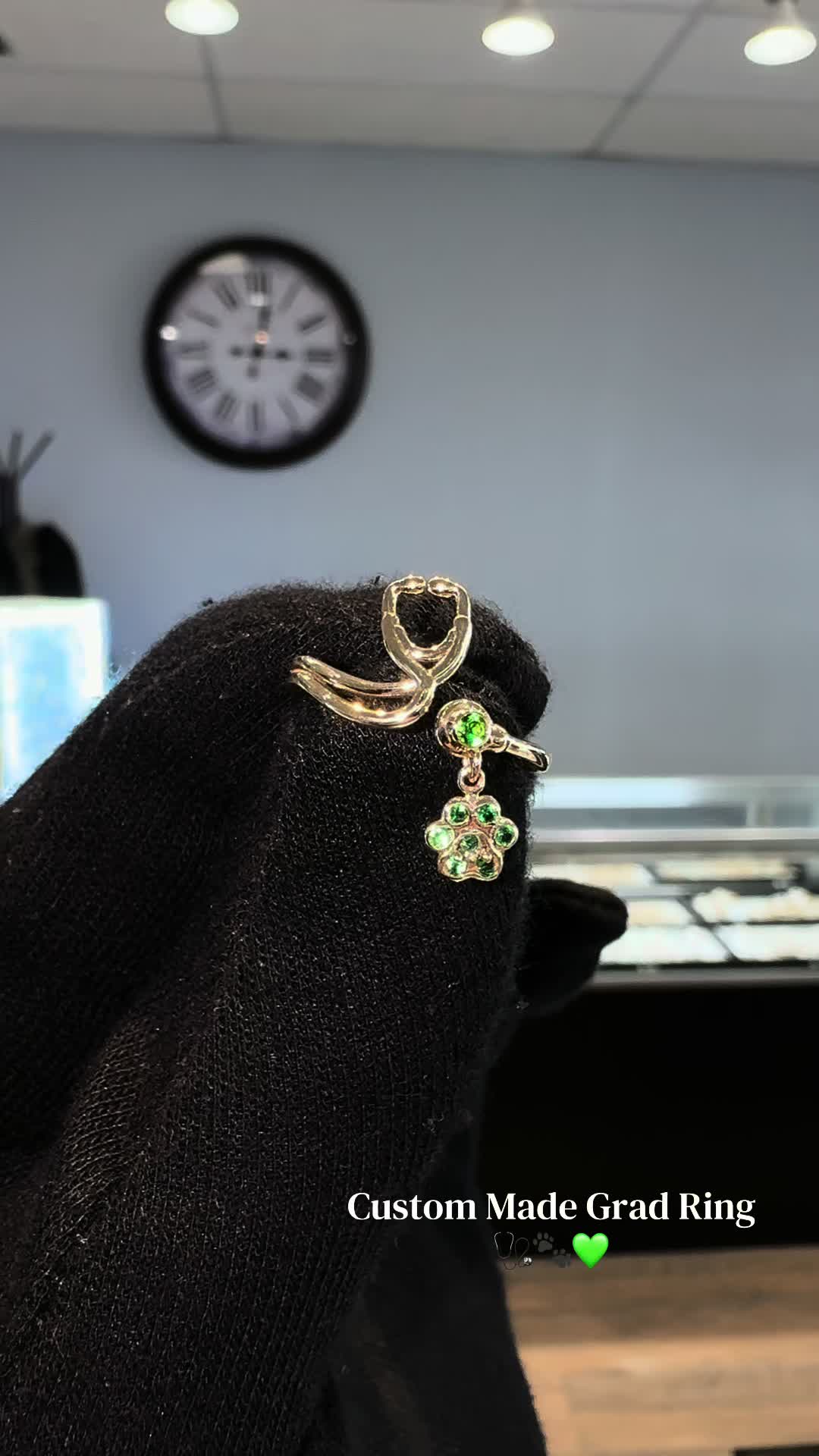 @Tito&rsquo;s Jewelry