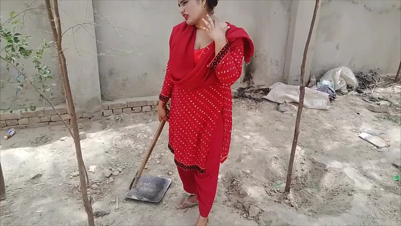 @Hot Girl