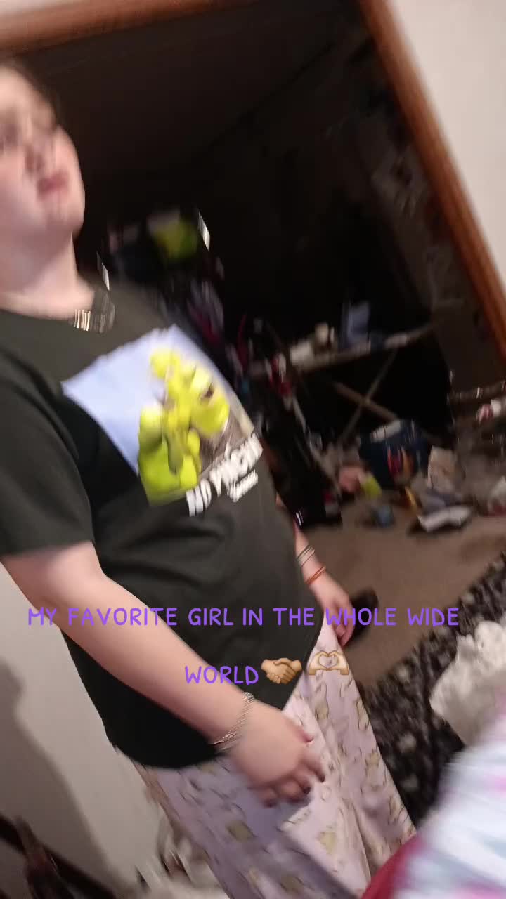 @pandarenee13