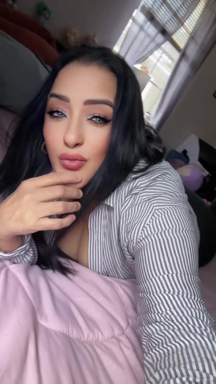 @Brenda ojitos 👀 lindos 🙏😇🥰