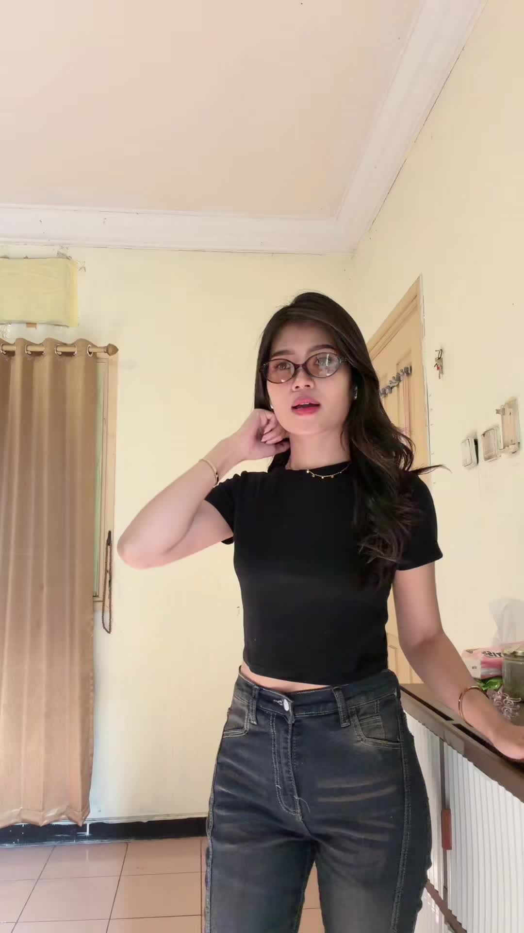 @Priska indriani saragih