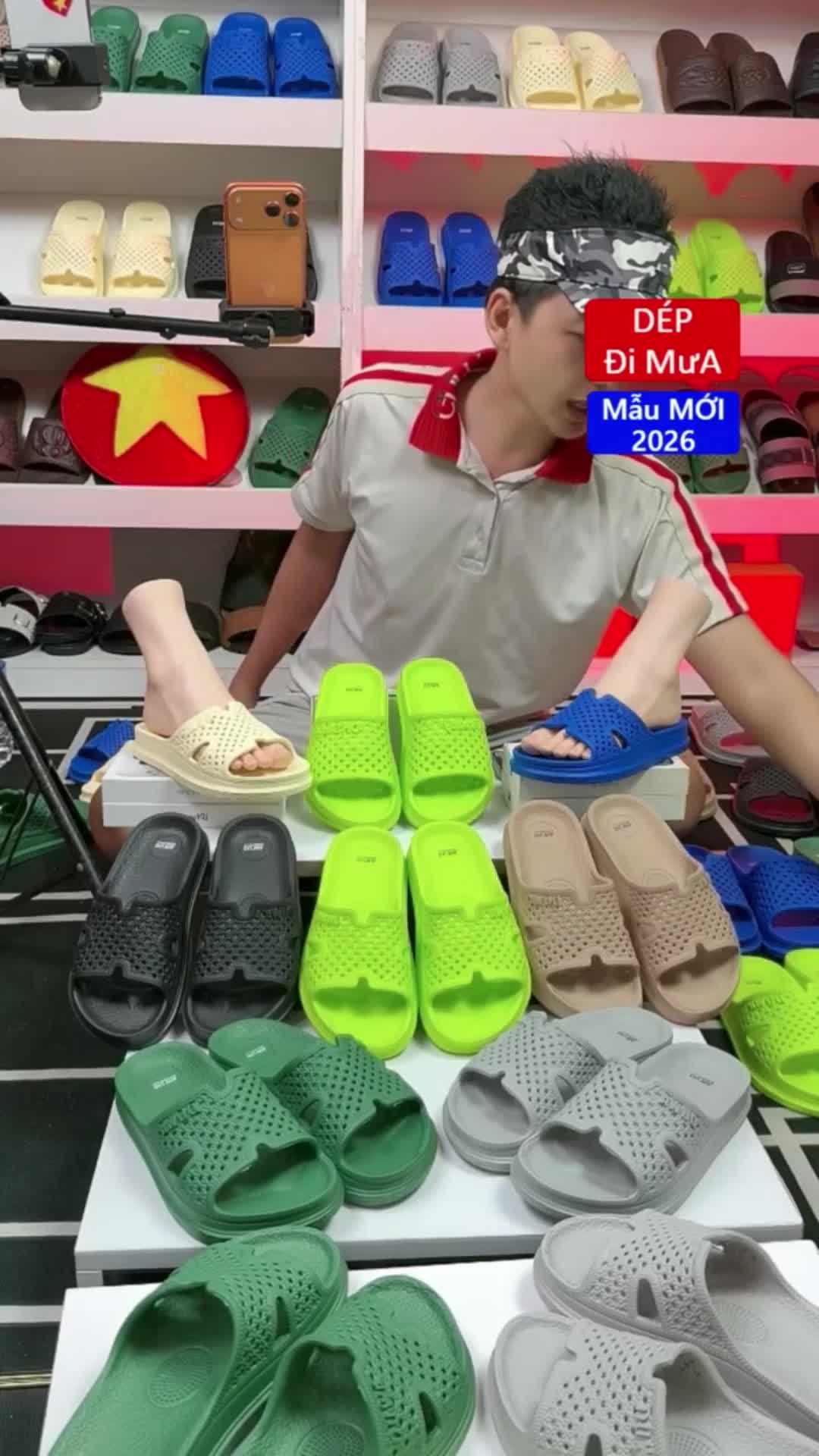 @HẬU B&aacute;n D&eacute;p