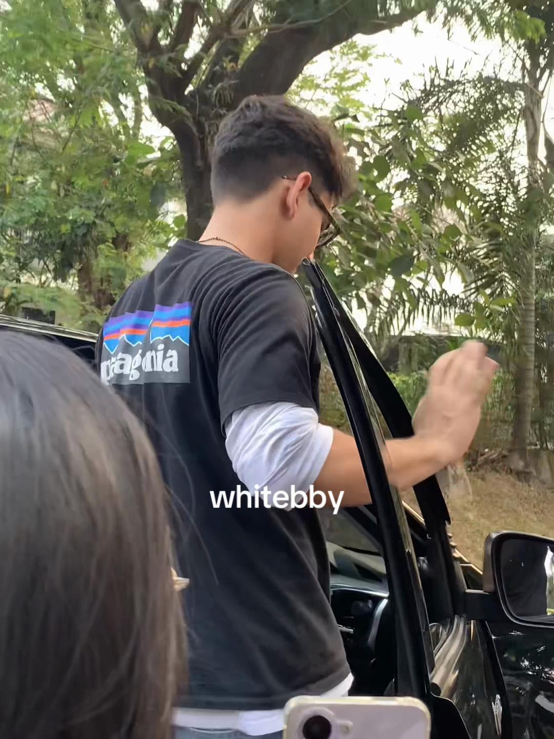 @Whitebby ᡣ𐭩