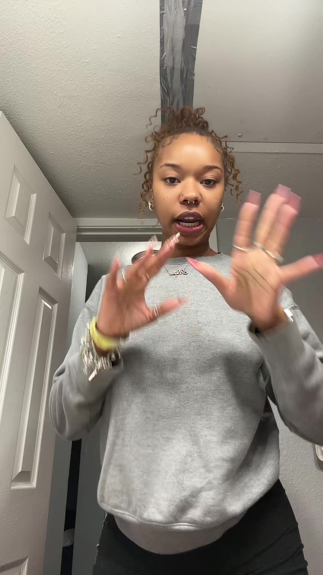 @Neek🌸👛💓🎀🦩🧞&zwj;♀️
