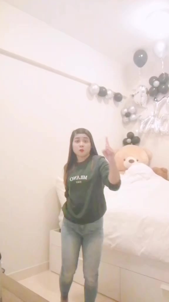 @dhangz