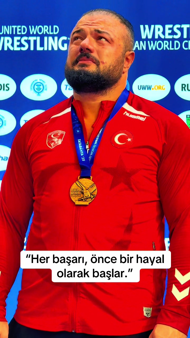 @SerhatSarı&ccedil;i&ccedil;ek