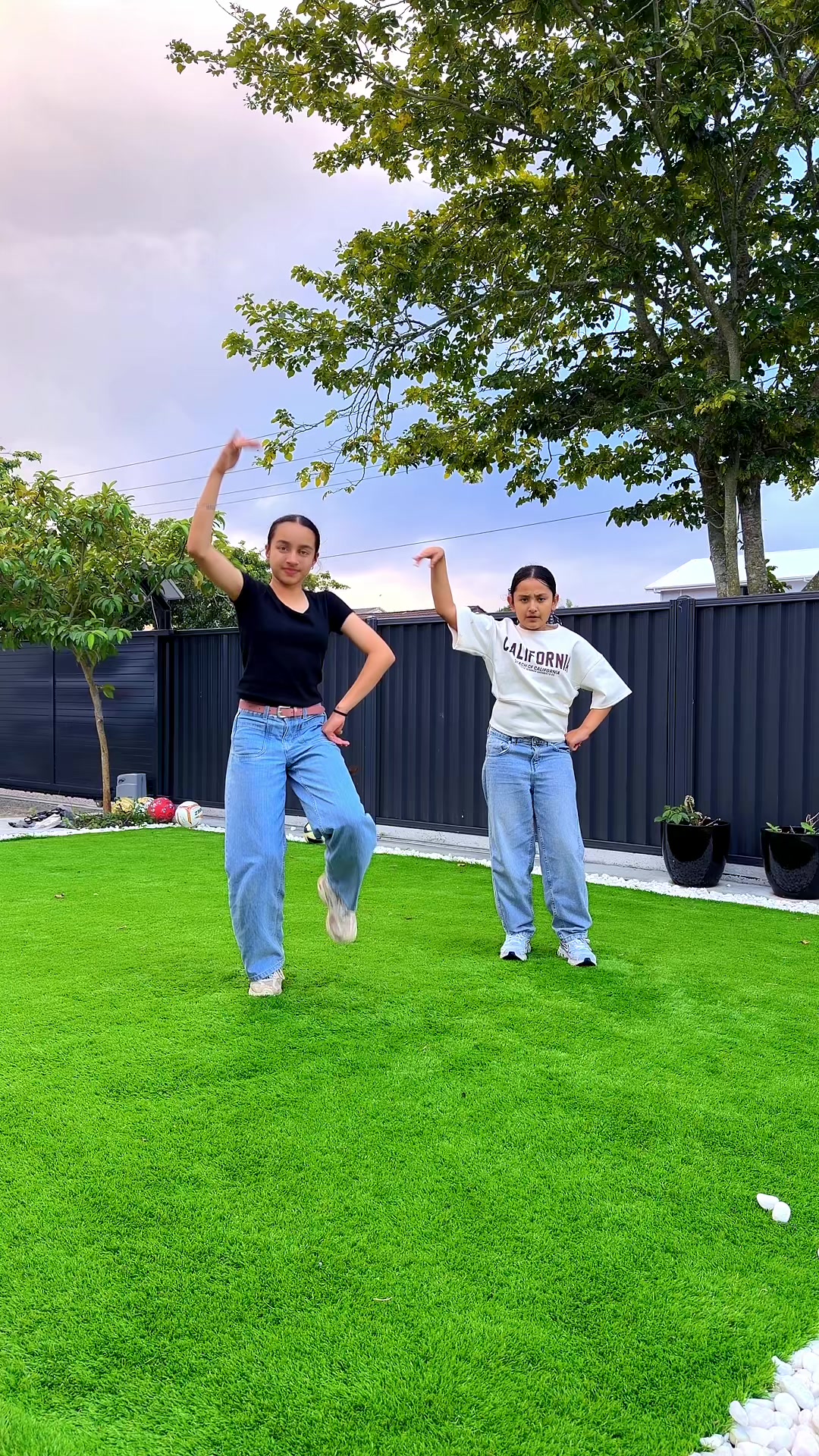@⭐️Sandhusisters⭐️