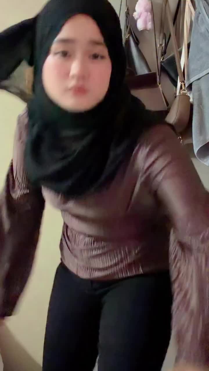 @Qistina
