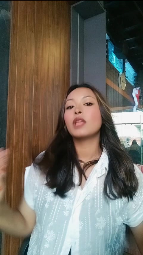 @एलिना☘️