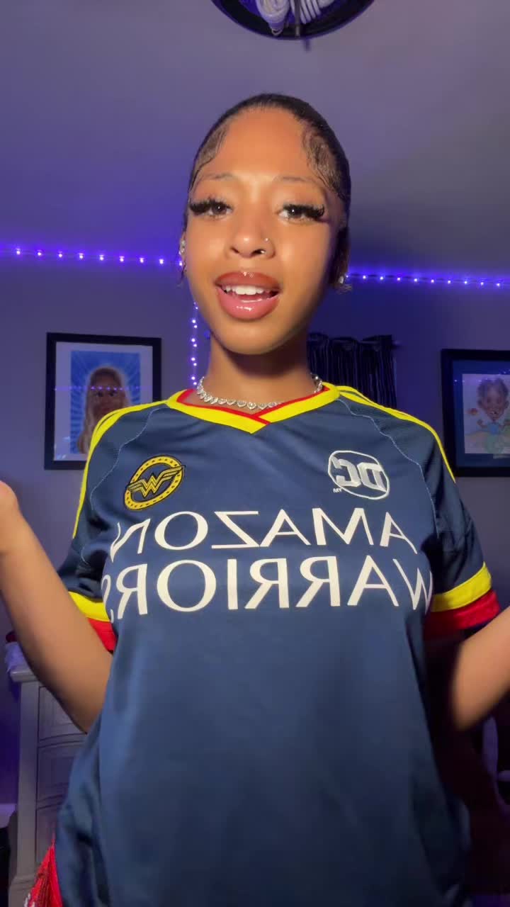 @naomi🌟