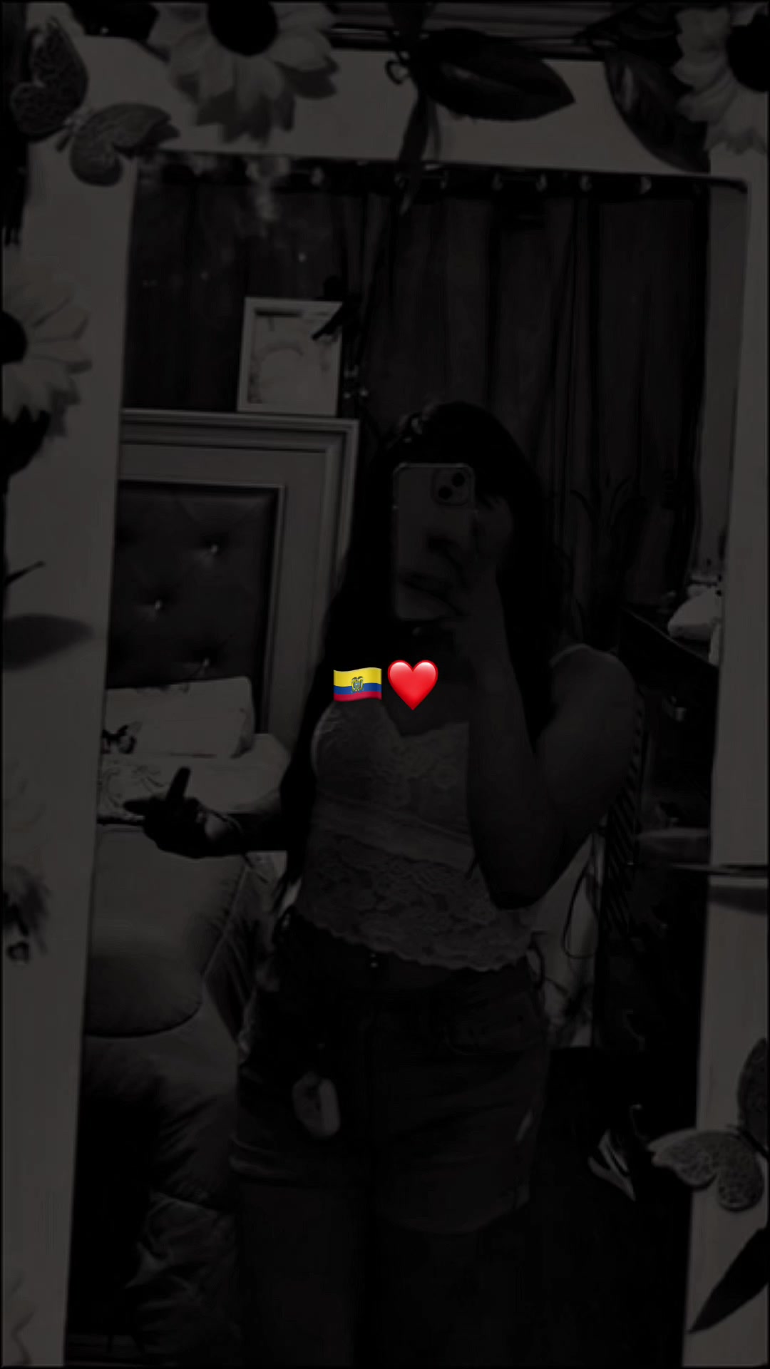@_ ᥫ᭡