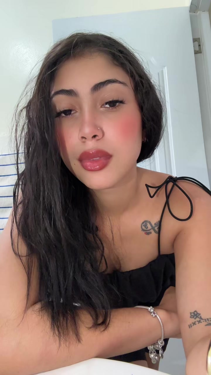@Erisss 🌸🫧🦦