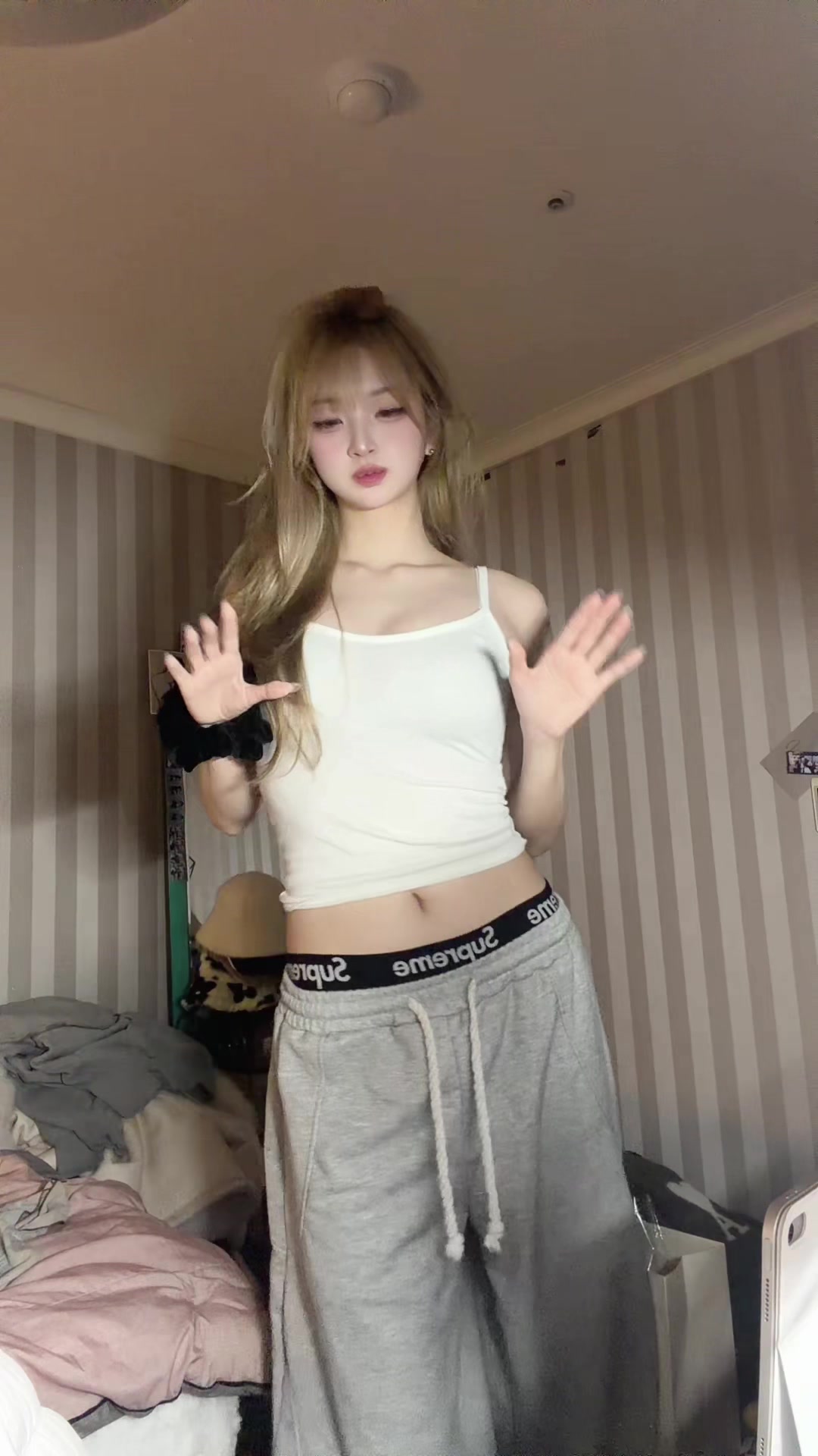 @나연