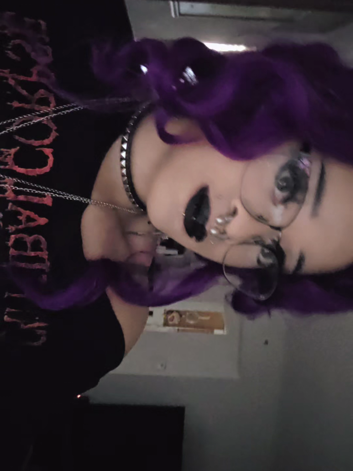 @𝖈𝖍𝖗𝖎𝖘𝖙𝖊𝖑
