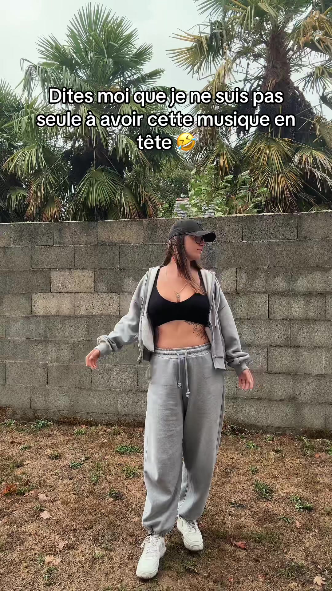 @L&eacute;a Blakee