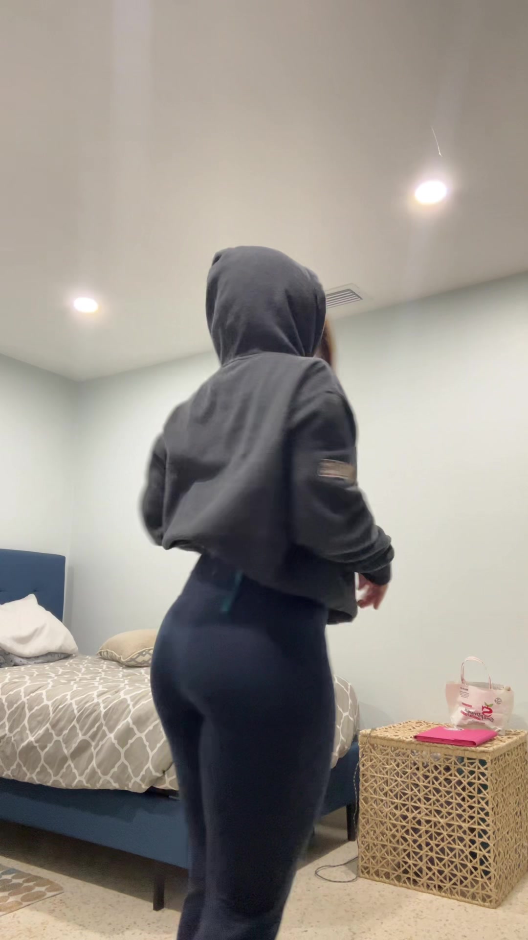 @Verónica