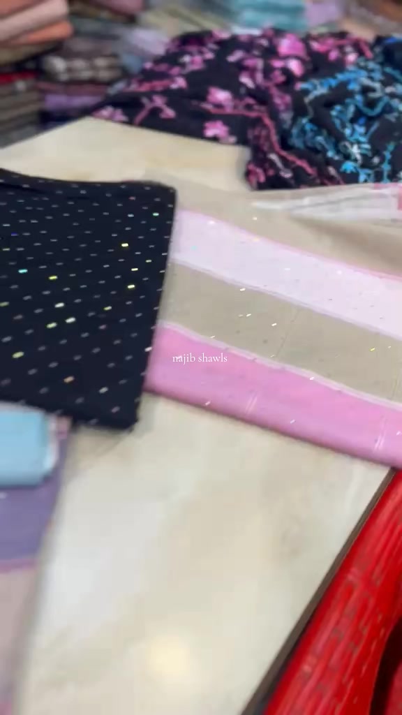 @Najeeb pashmina shawl centre