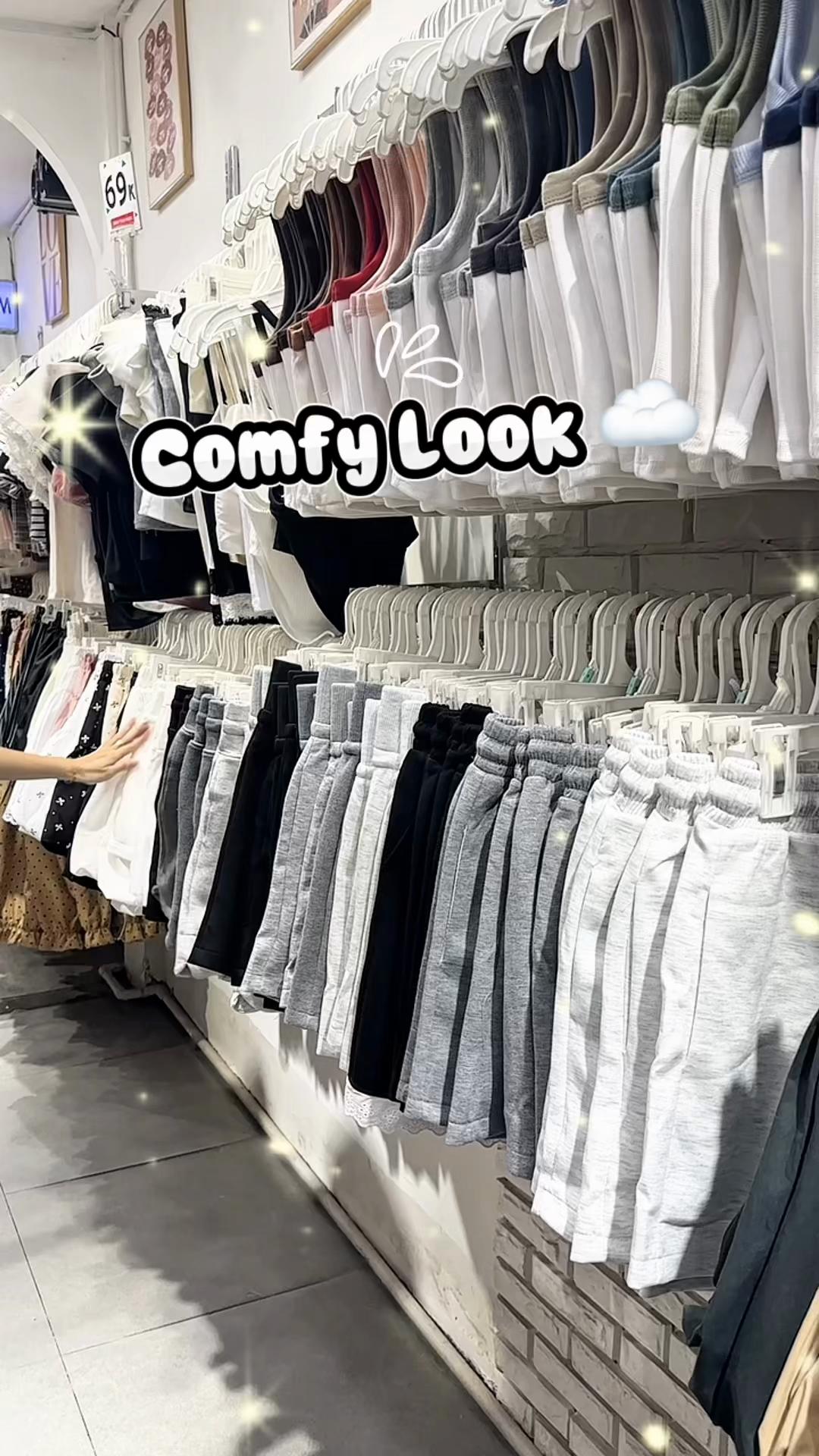 @TIỆM CROPTOP XINH XĨU- EIGHTYK