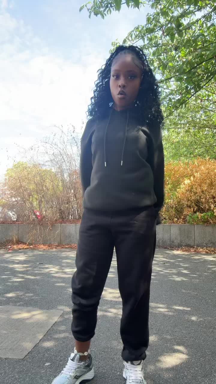 @𝐌.𝐀.𝐕.🪭