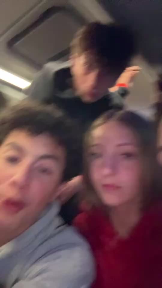 @🇦🇱