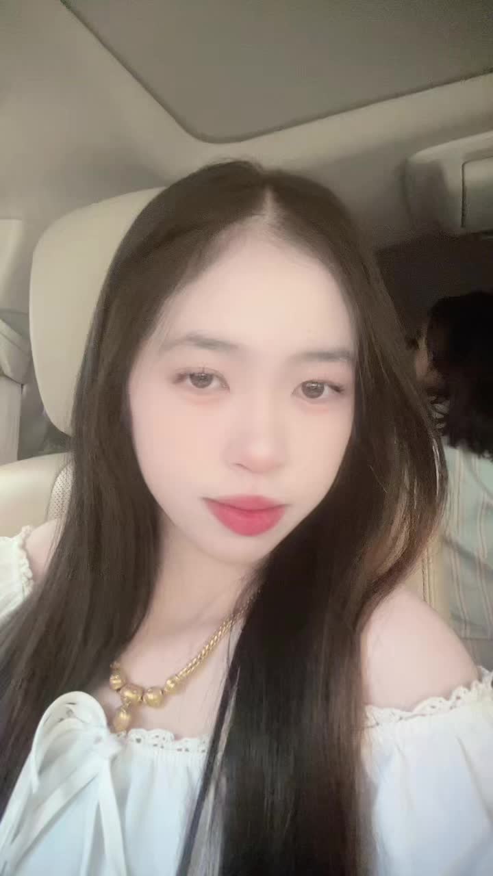 @:F