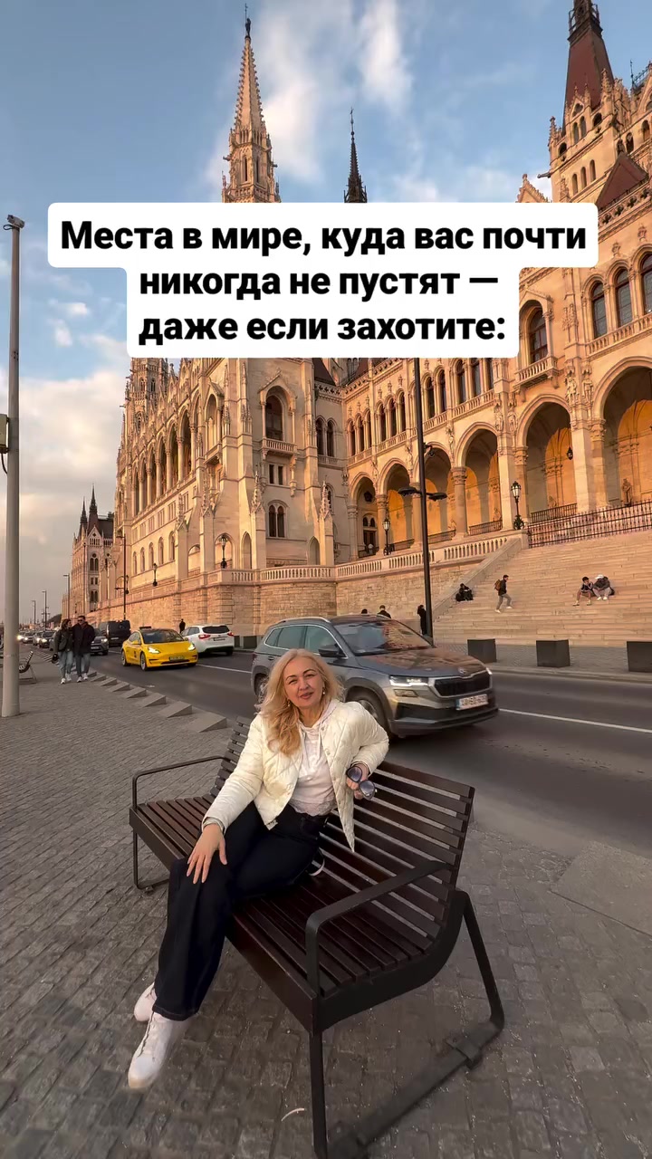 @elenamerci