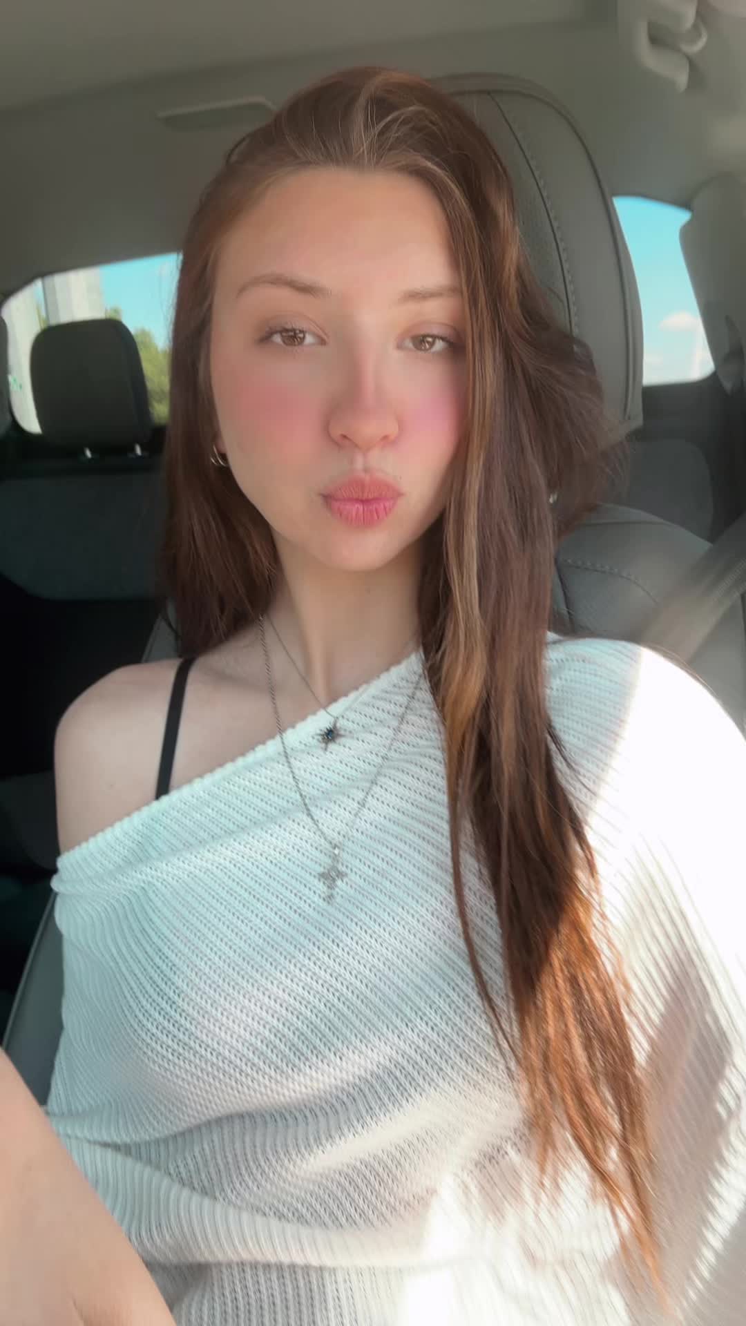 @bella🖤