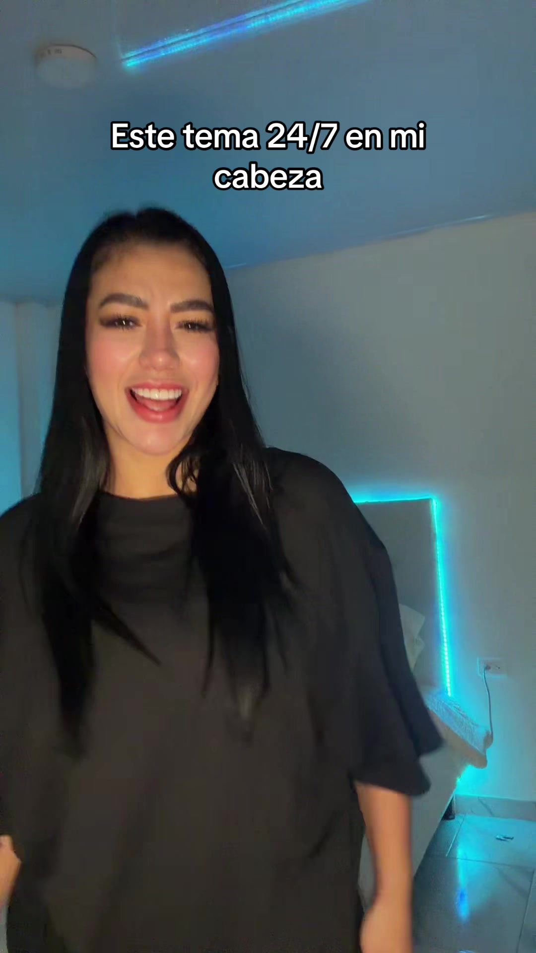 @julianacardonaoficial