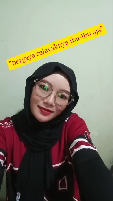 @Yuli_Istri
