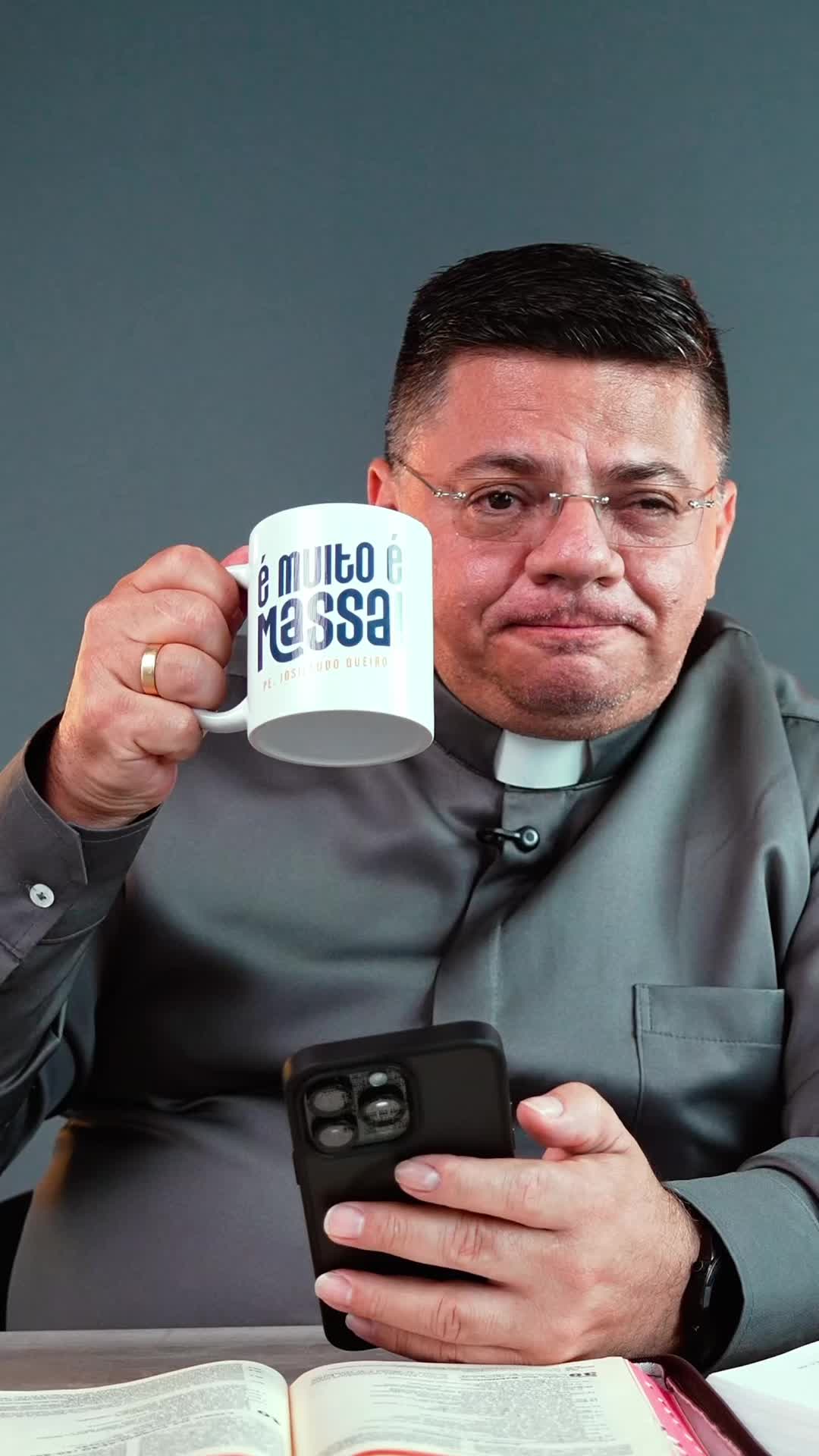 @Padre Josileudo Queiroz
