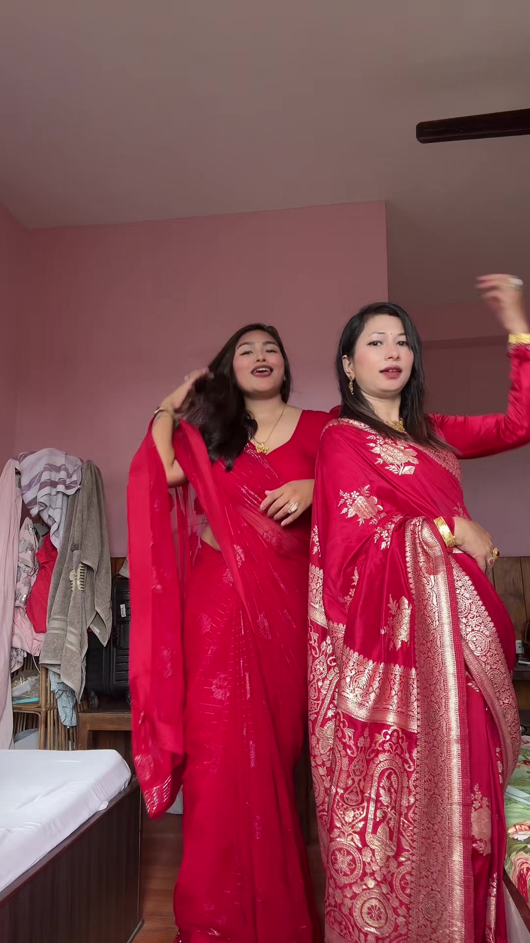 @सृष्टि🌸✨