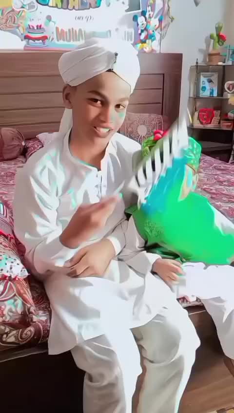@👑😘Z@!nلاڈلہ😘👑