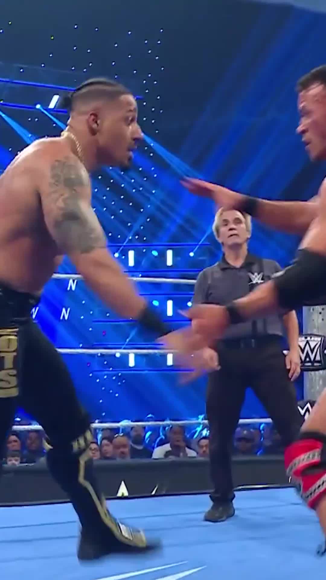 @WWE Espa&ntilde;ol