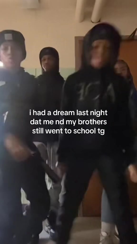 @:|
