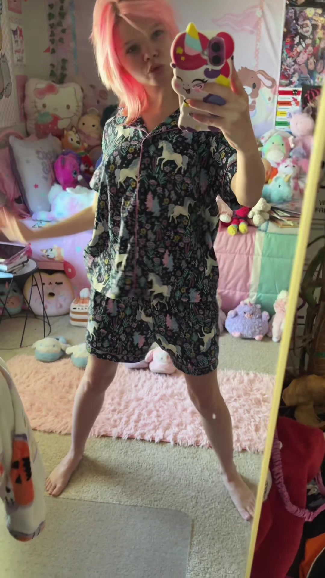 @avaa 🦄🧁🍭