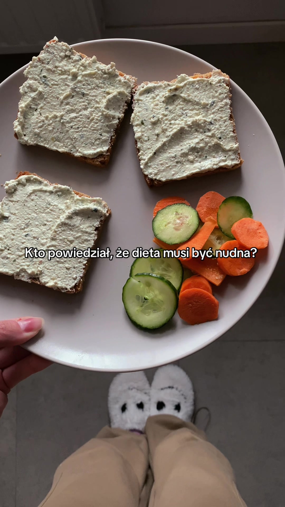 @EndoMona🎗️