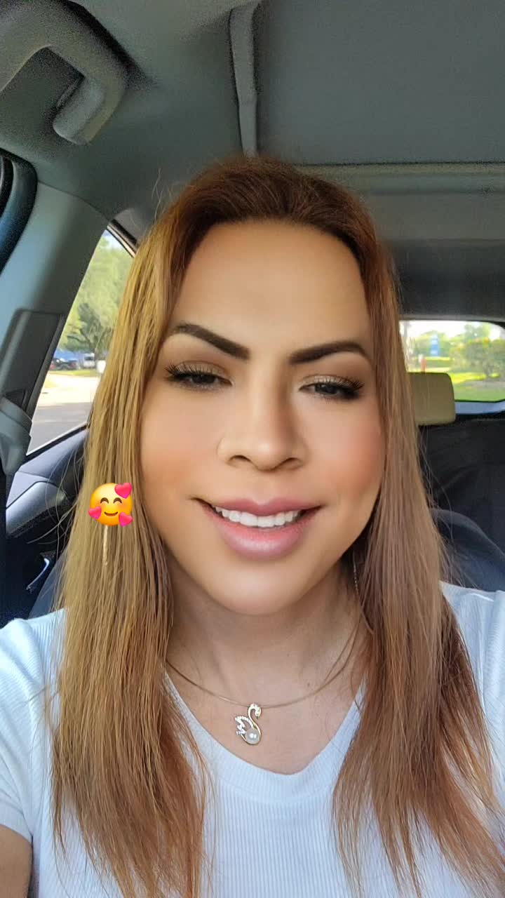 @karla oficial
