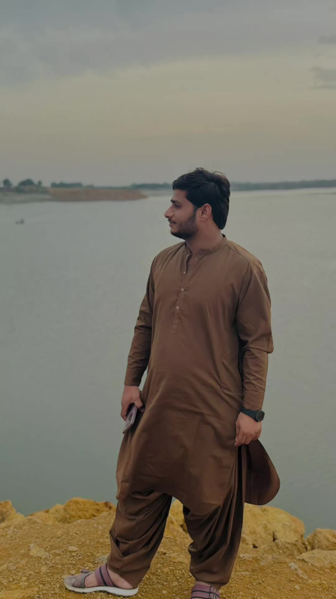 @Gotam Jeswani