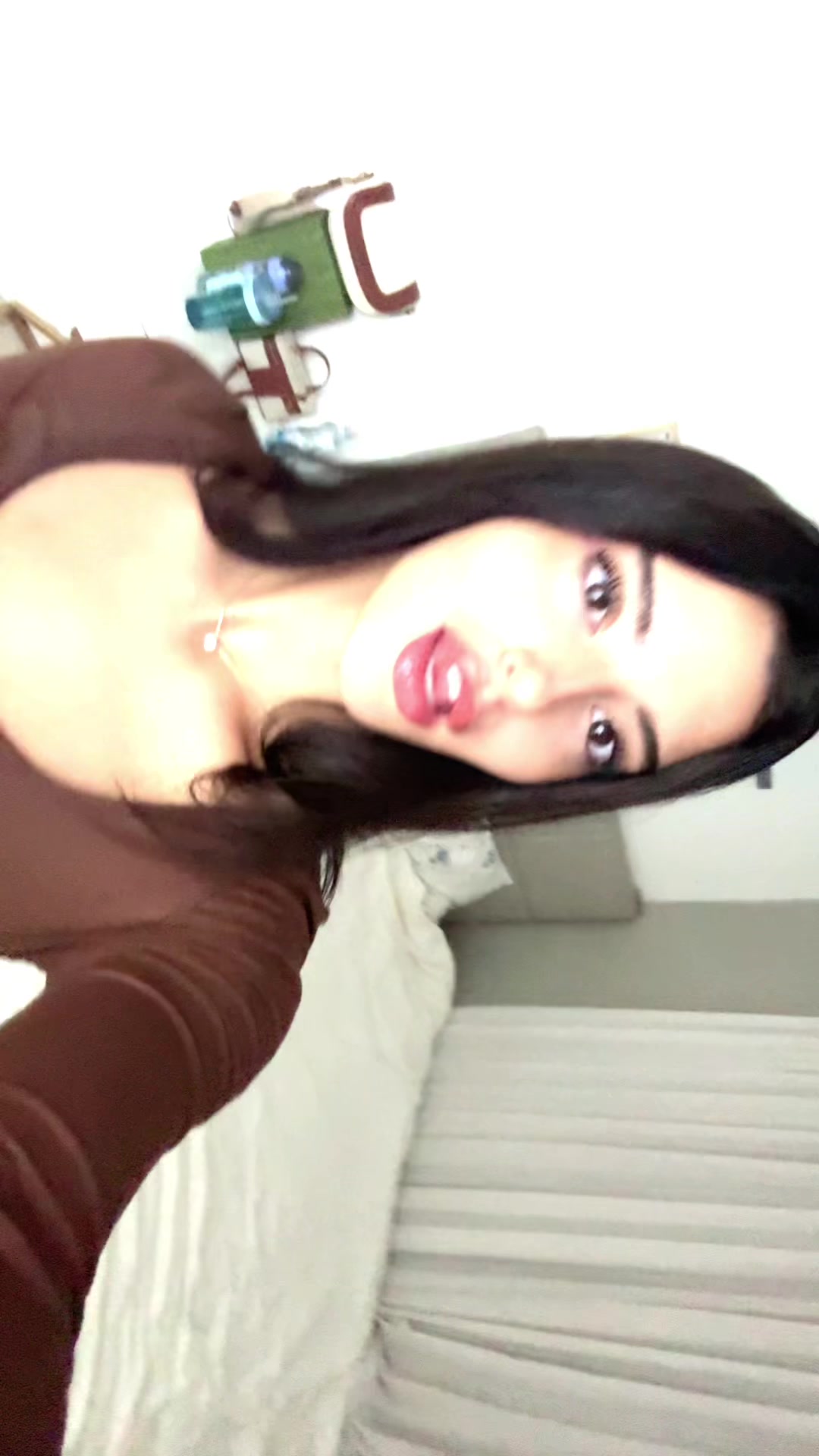 @זאת עם השמלות המפורסמות ✨