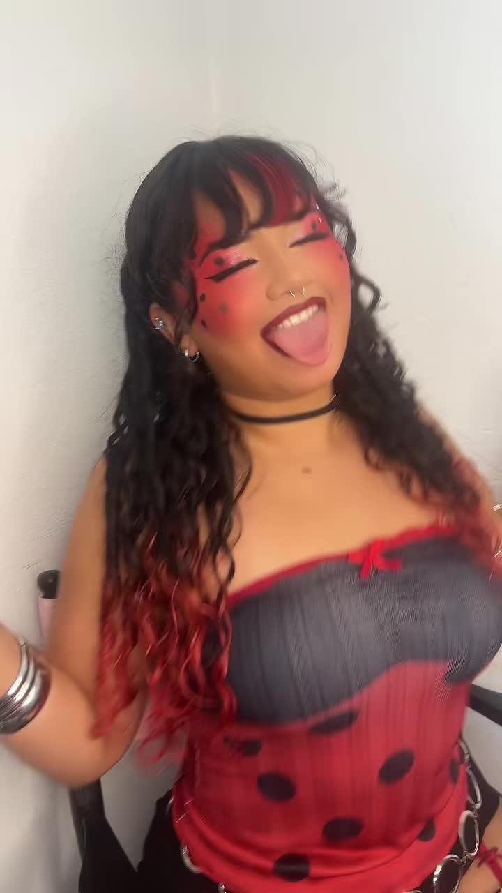 @QueenNae