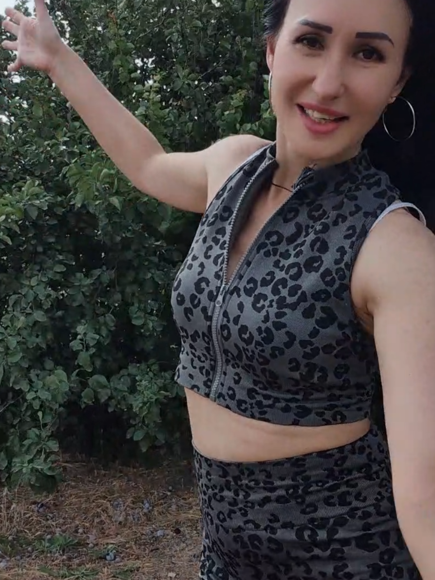 @brunettka-@@@