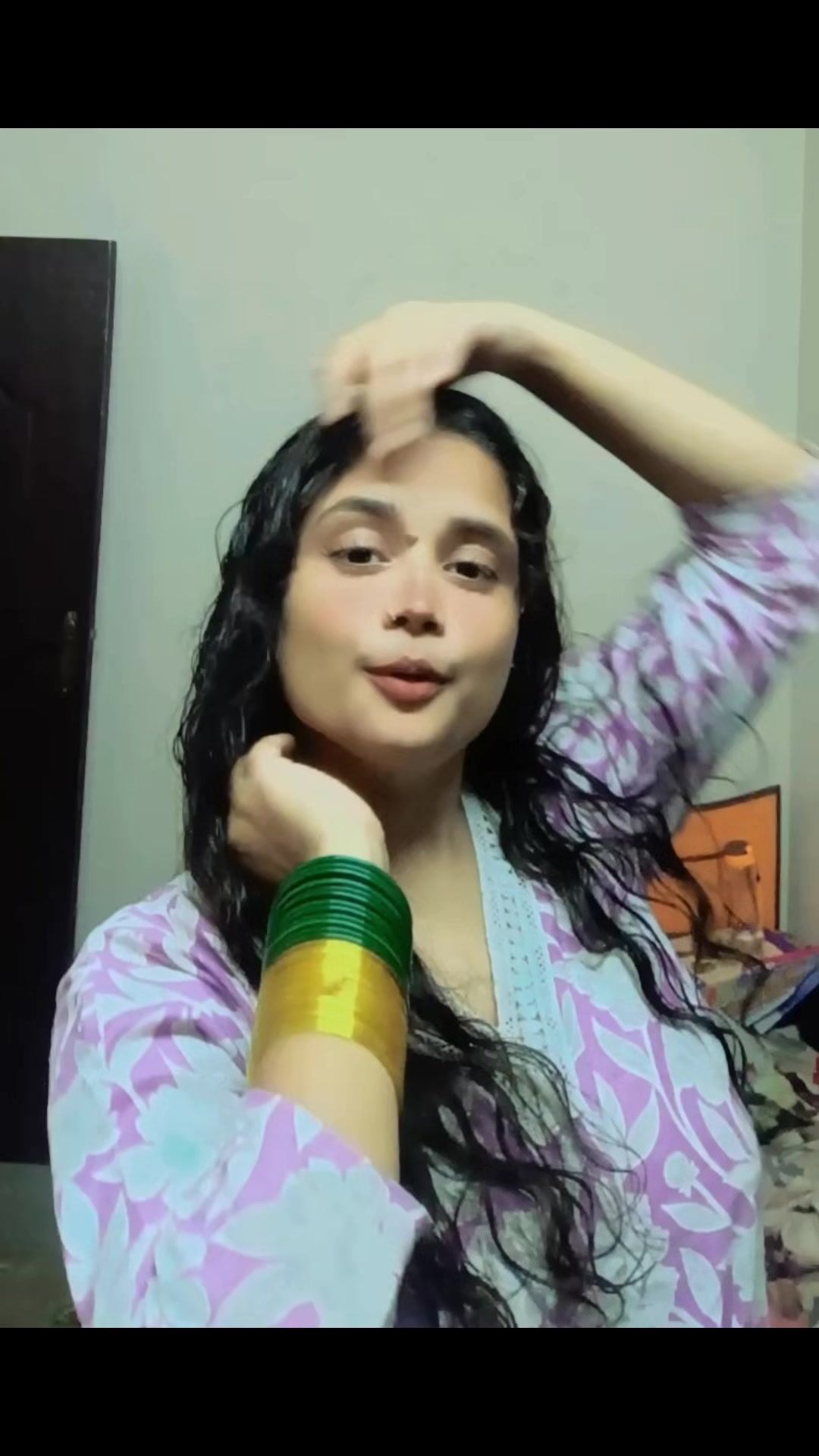 @Aakriti Ray 🧿