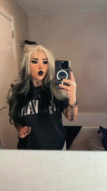 @Em🖤