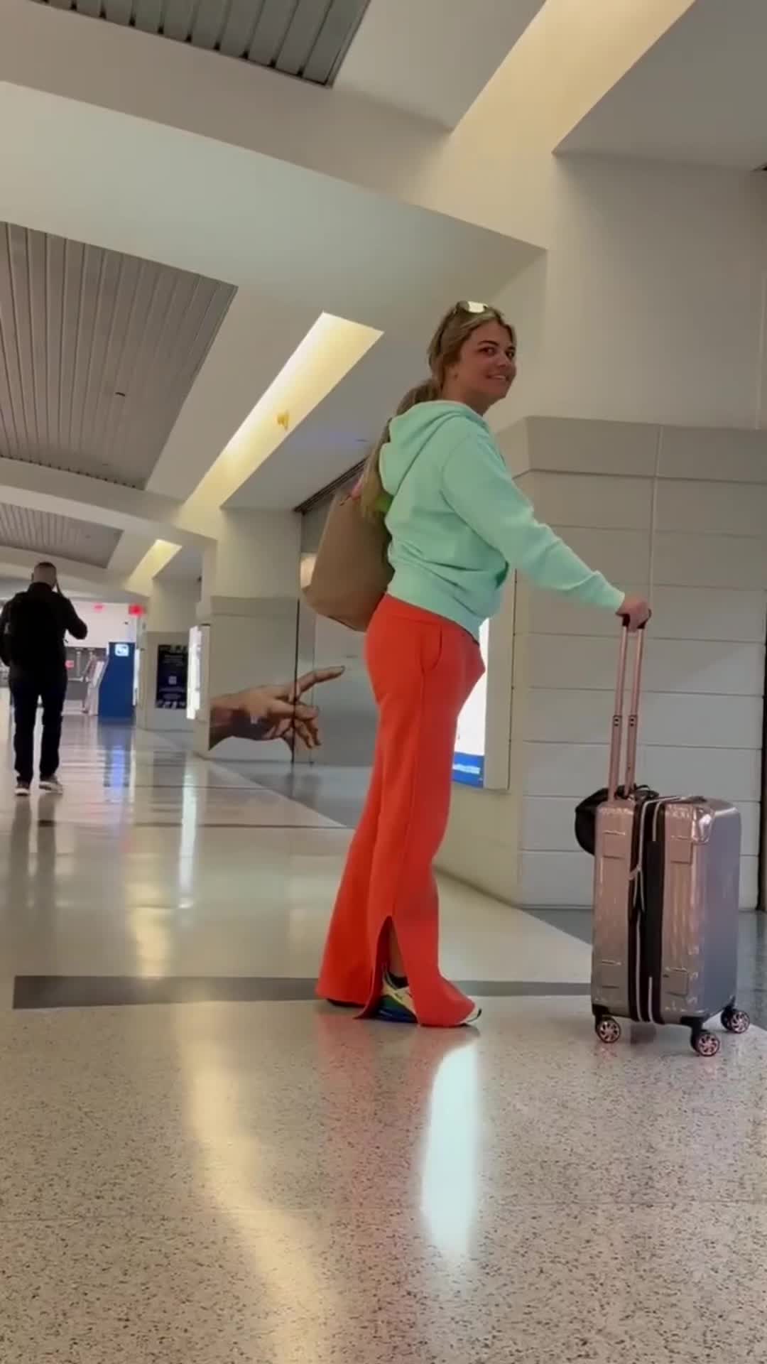 @CoupleTrolls