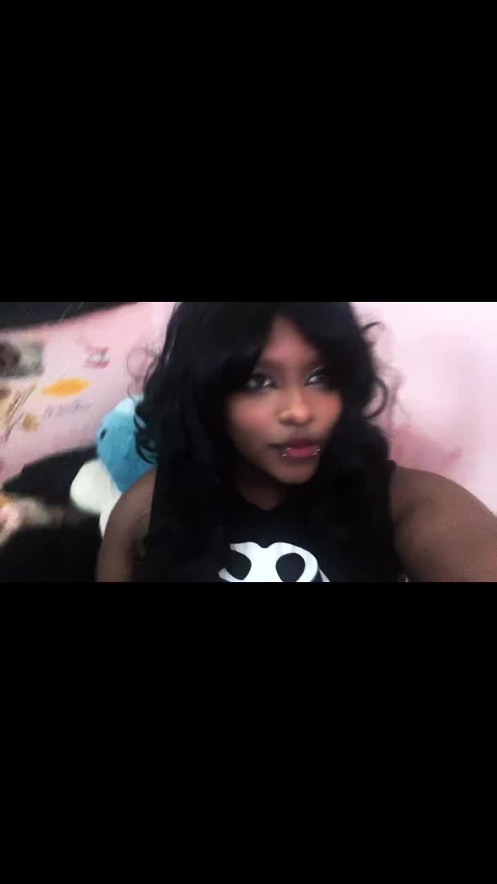 @Leena (Izayah)
