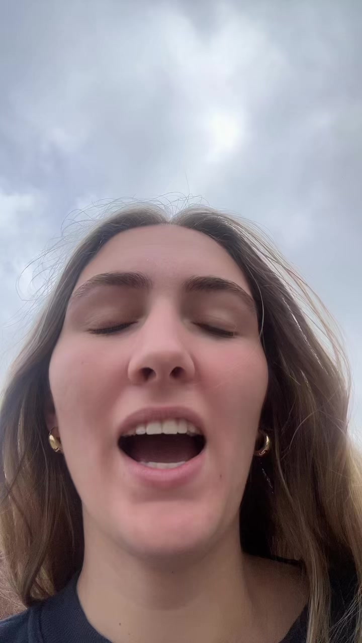 @CC