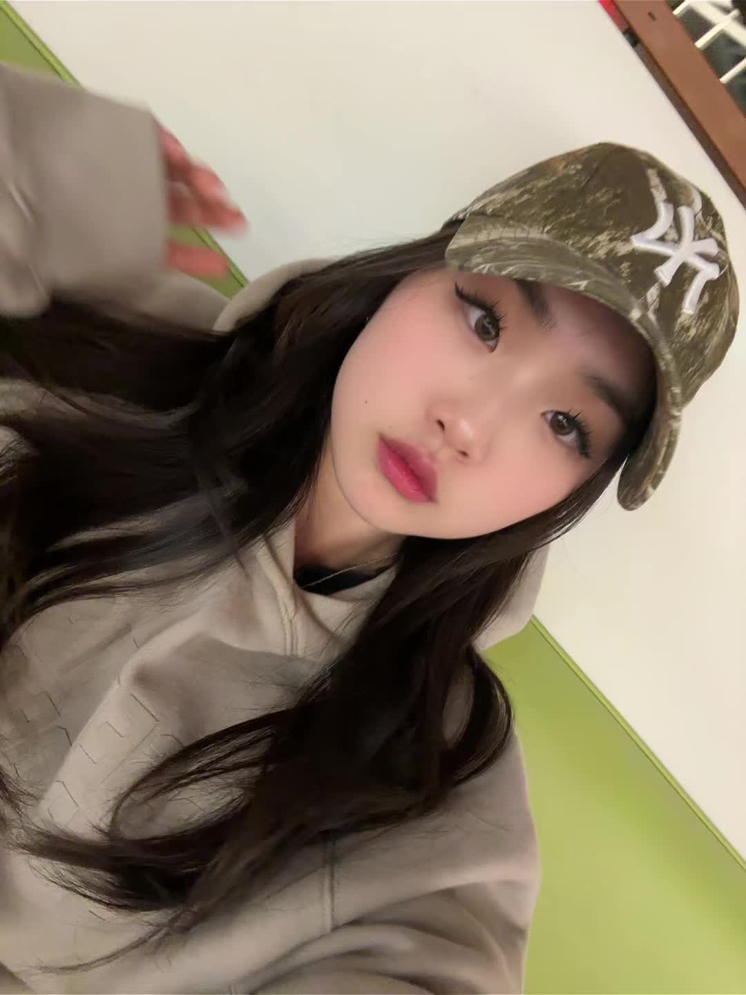 @🐰